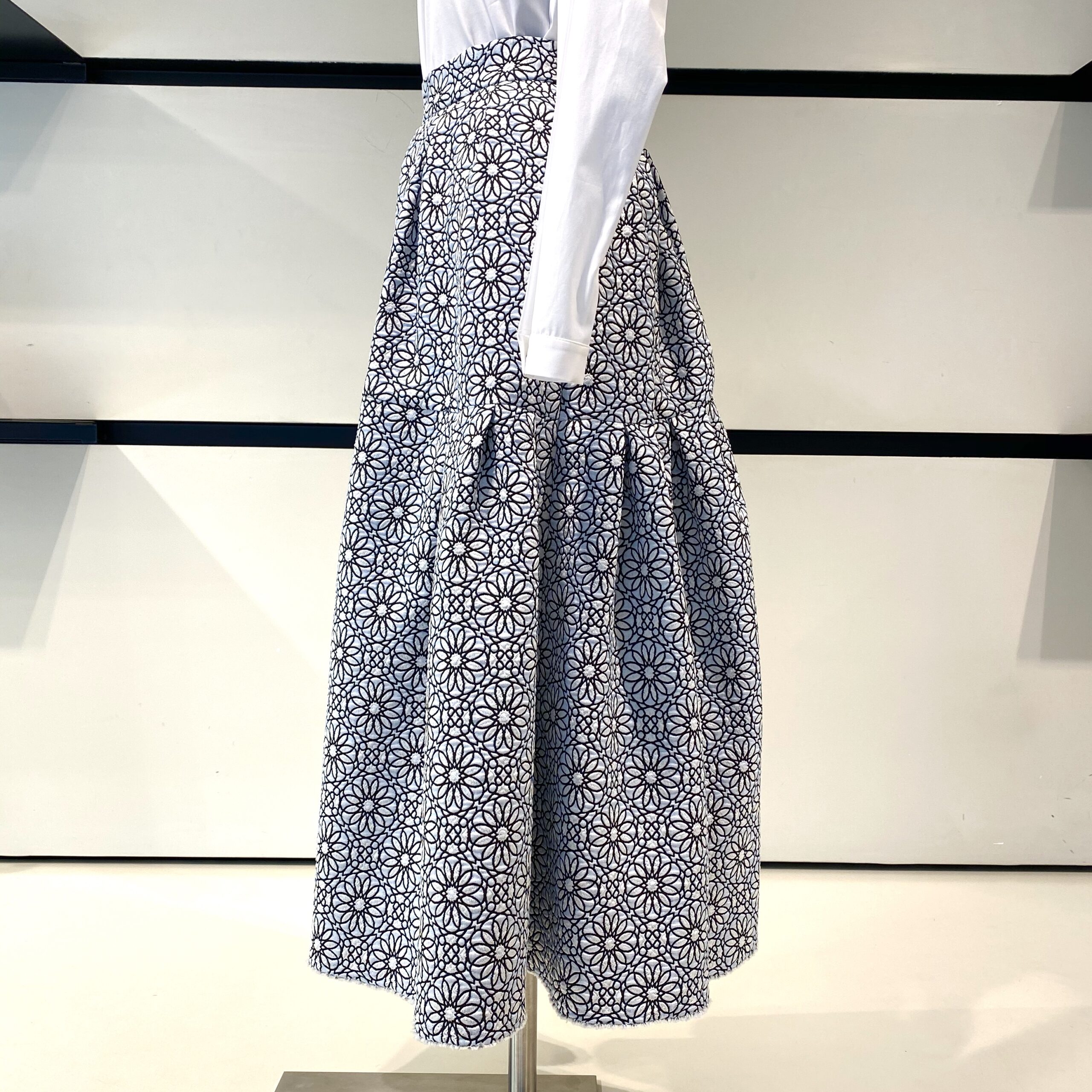 Gonna intera frontale