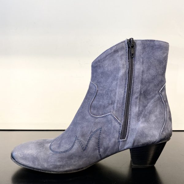 Duilio Petit Grey