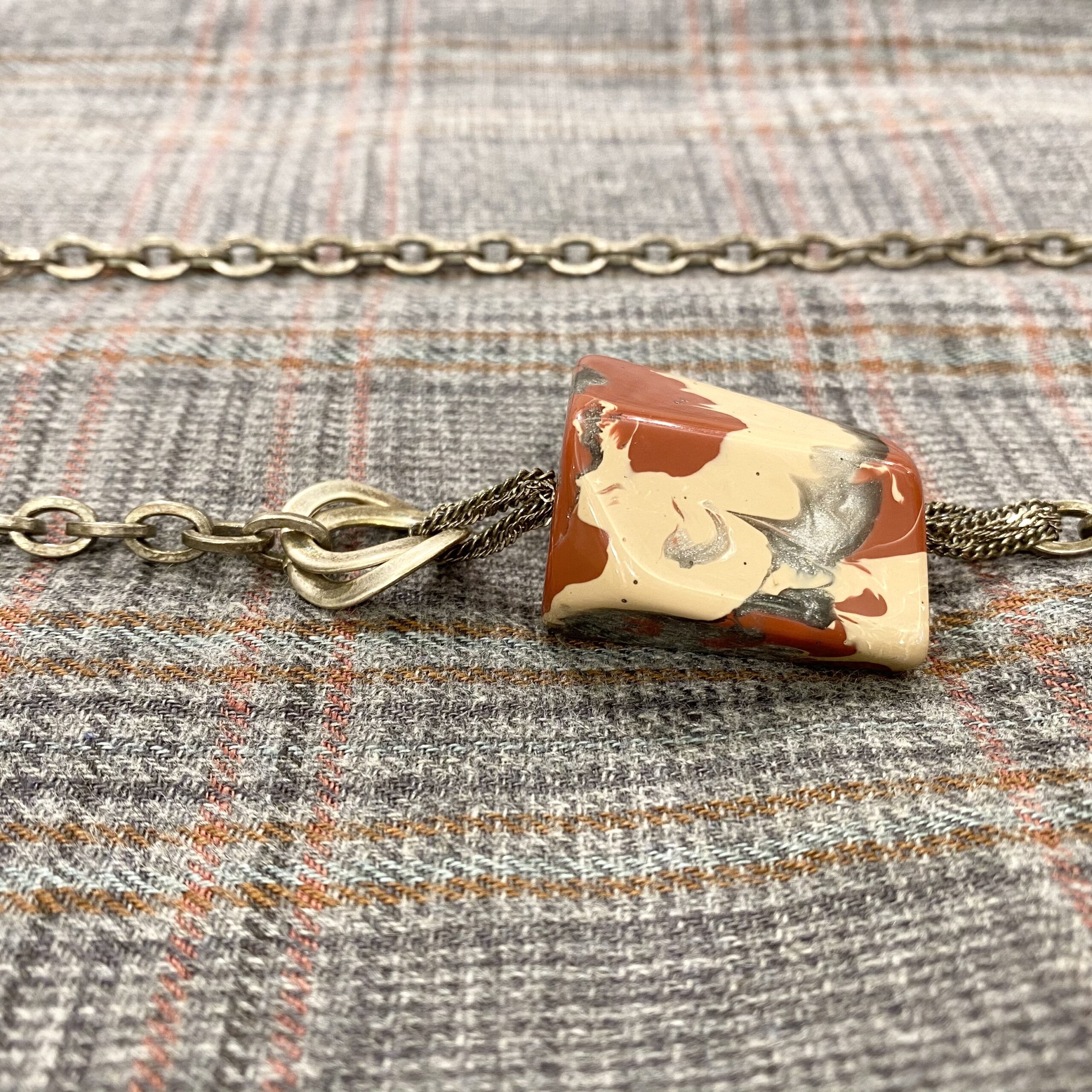 Collana Pietra Resina Donatella Pellini